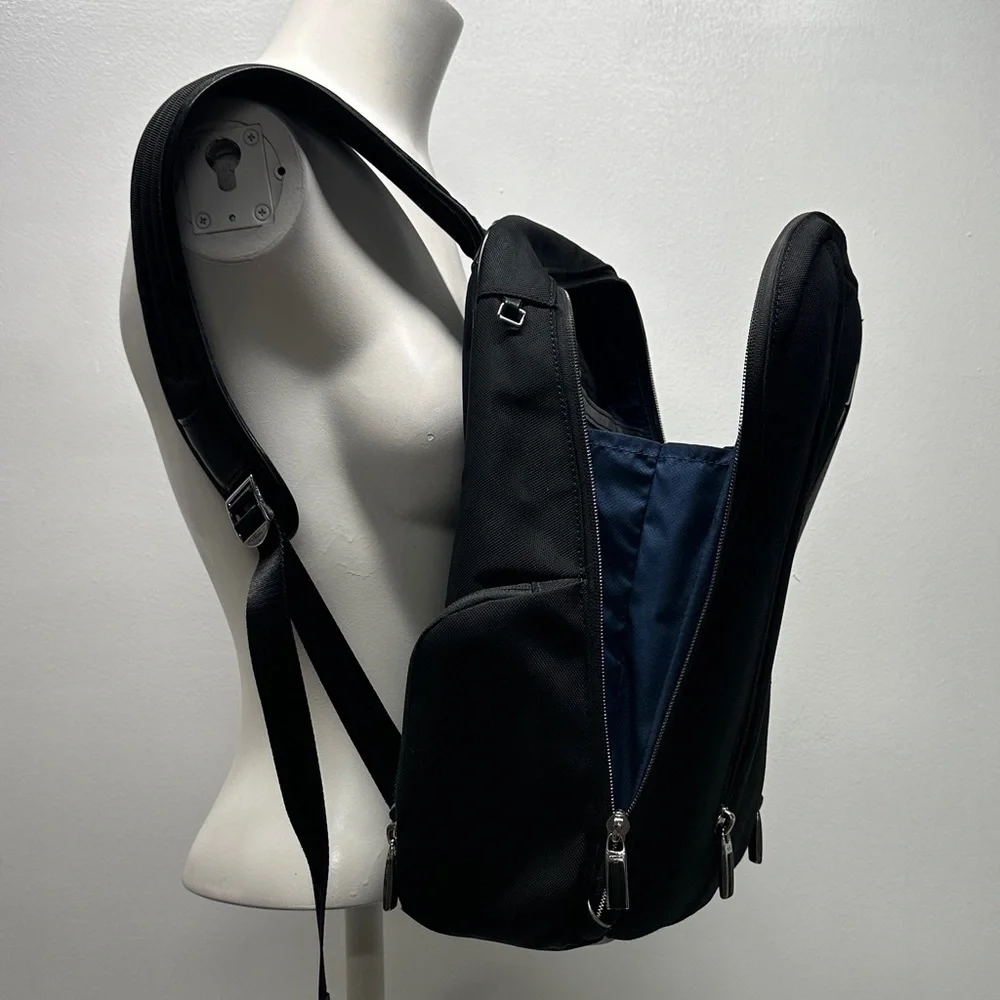 Tumi Arrive Logan Laptop Backpack Zip Rusksack Travel Bag Leather Nylon Black